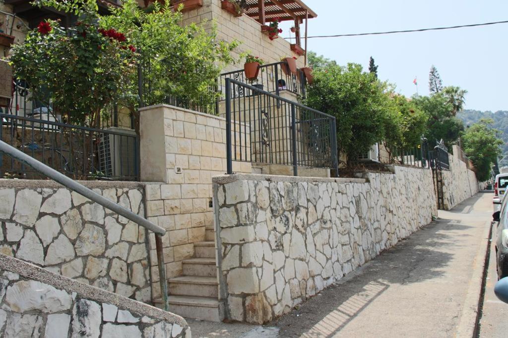 Laila'S Boutique Apartment Хайфа Екстер'єр фото